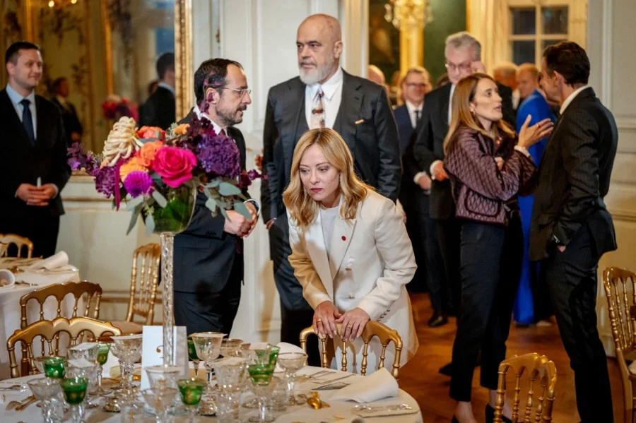 FOTO/ Mbretit danez shtron darkën madhështore për liderët e