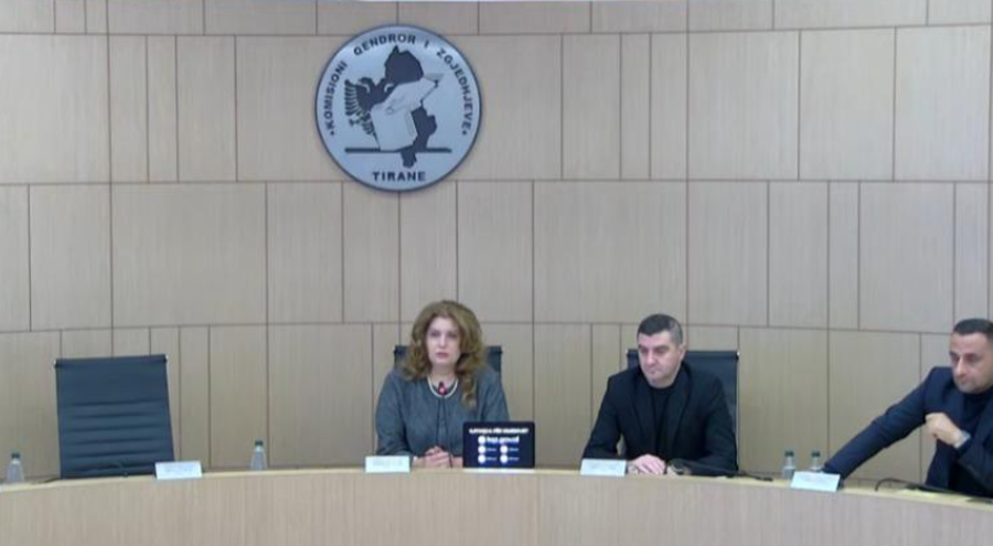 Zgjedhjet e pjesshme në 6 bashki, dështon mbledhja KQZ, shkak mungesa