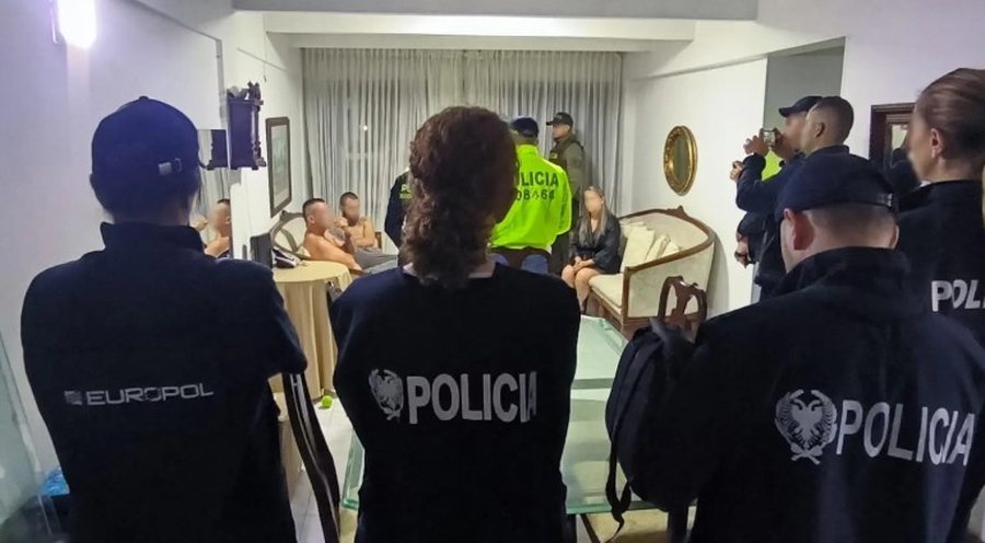 Rrjeti i tmerrit në Shqipëri / 44 vajza latine të detyruara