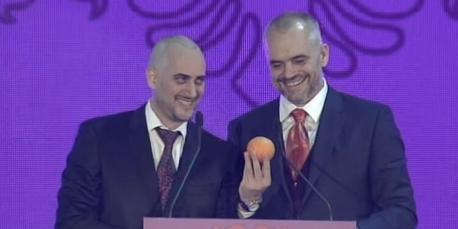 'Djalë king, me botë të bukur'/ Sot kandidat i