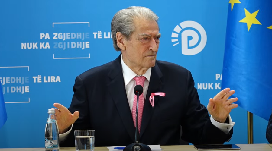 "Ka probleme serioze në gen", Berisha për Ramën: E