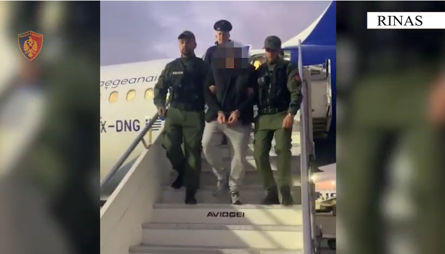 VIDEO/ I dënuar me 16 vite burg, ekstradohet nga Greqia 39 vjeçari