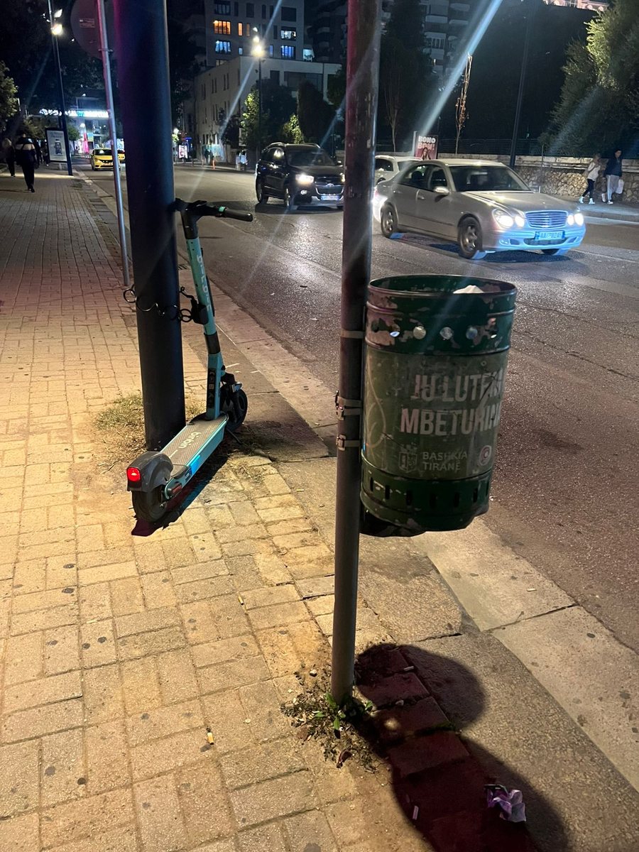 Urdhri i policisë 'injorohet' nga kompania Bin Bin e skuterave