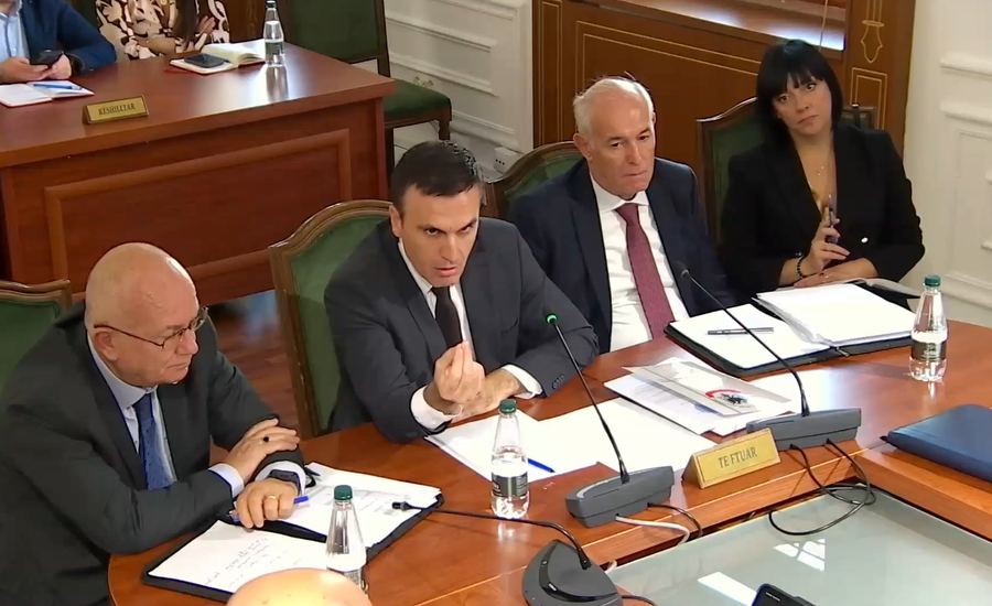 “500 nene plus”, Çela kritika draftit të Kodit Penal: