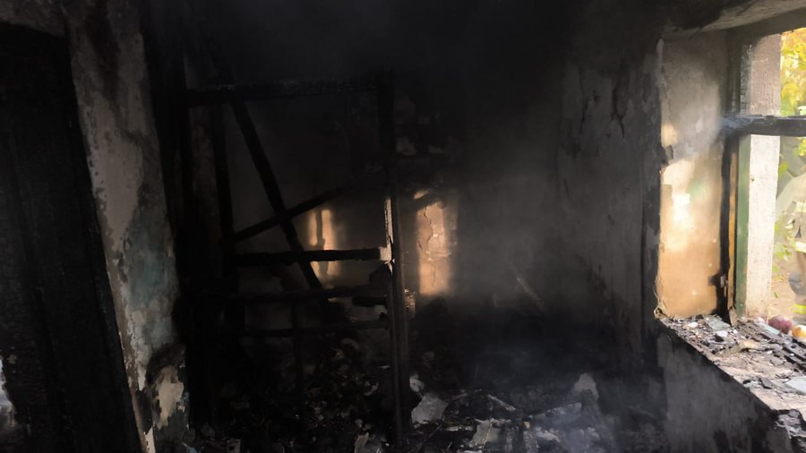 FOTO/ Pas ngjarjes tragjike, digjet një tjetër shtëpi në