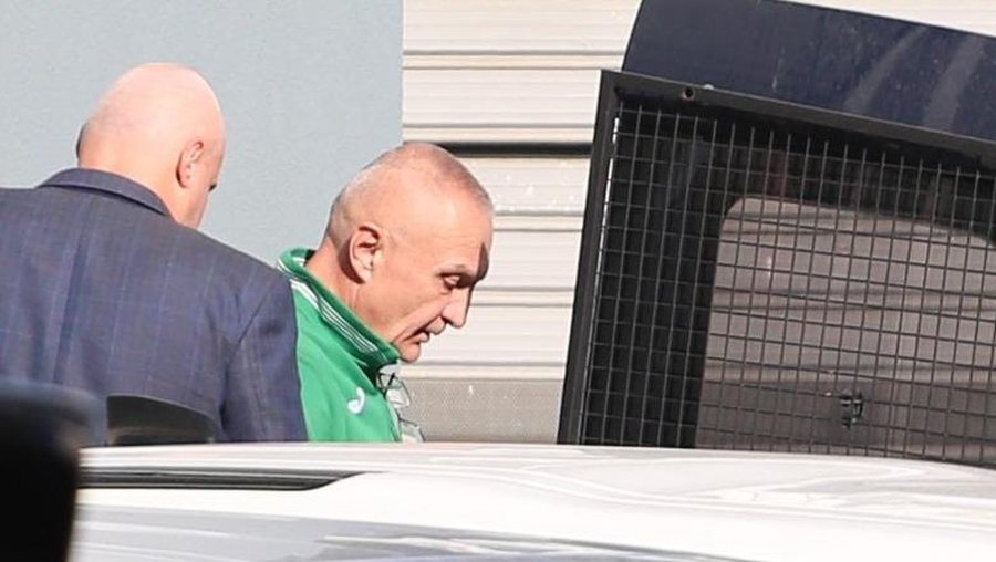 Bojkoti i avokatëve shtyn gjyqin e Ilir Metës, gjyqtarja Gjoka vendos
