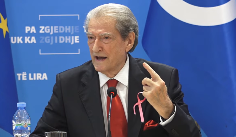 Doshi përgënjeshtroi lajmin e arratisjes, Berisha pranon se gaboi: