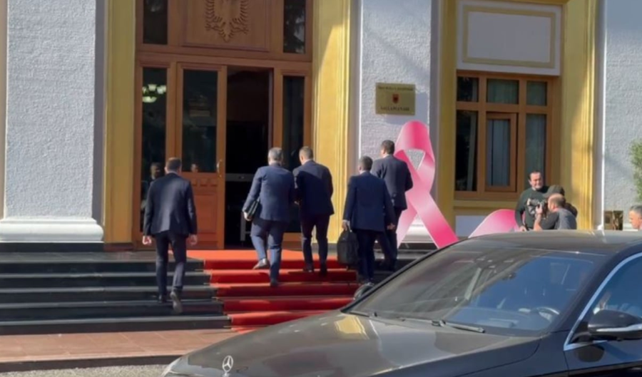 Raportimi në Kuvend, mbërrin kreu i SPAK, Altin Dumani!