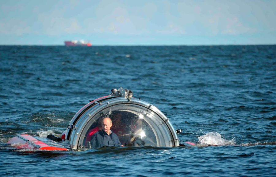 Putini lëshon Poseidonin në oqean, “bisha nënujore”