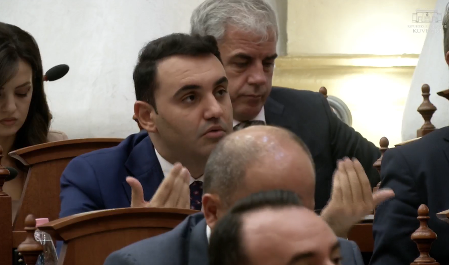 Kërkuan shkarkimin e Peleshit dhe s’votuan, Këlliçi: Nuk