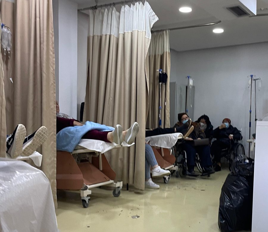 “Dy botë në një shtet”/ Gazetari tregon realitetin e