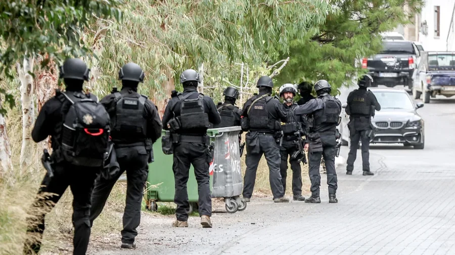 2000 plumba në pak orë/ Hakmarrja mes dy familje shkakton gja*derdhje