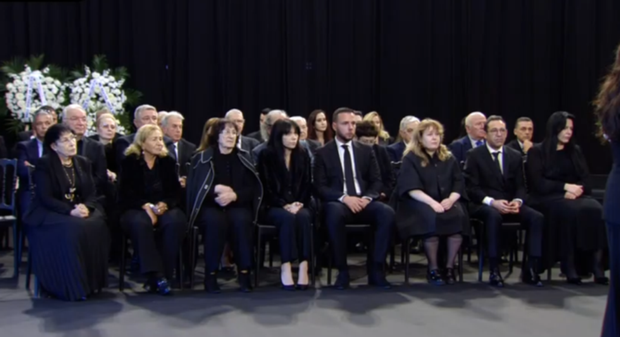 Lamtumirë Fatos Nano! Fjalët e fundit të Xhoanës, të