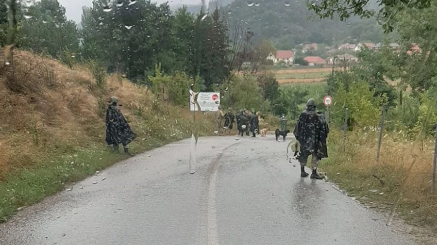 Xhandarmëria serbe hyn në territorin e Kosovës, plagos dhe