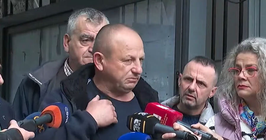 30 familje protestë para Apelit, qytetari: Sorollatemi nëpër