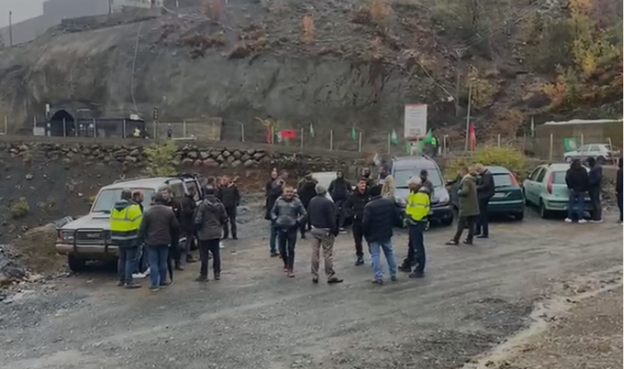 Protesta 27 ditore e minatorëve në Mirditë, kompania turke