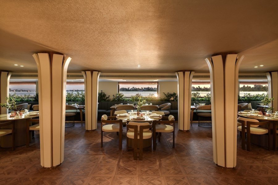 FOTO/ 'Pallati' luksoz që udhëton në Nil