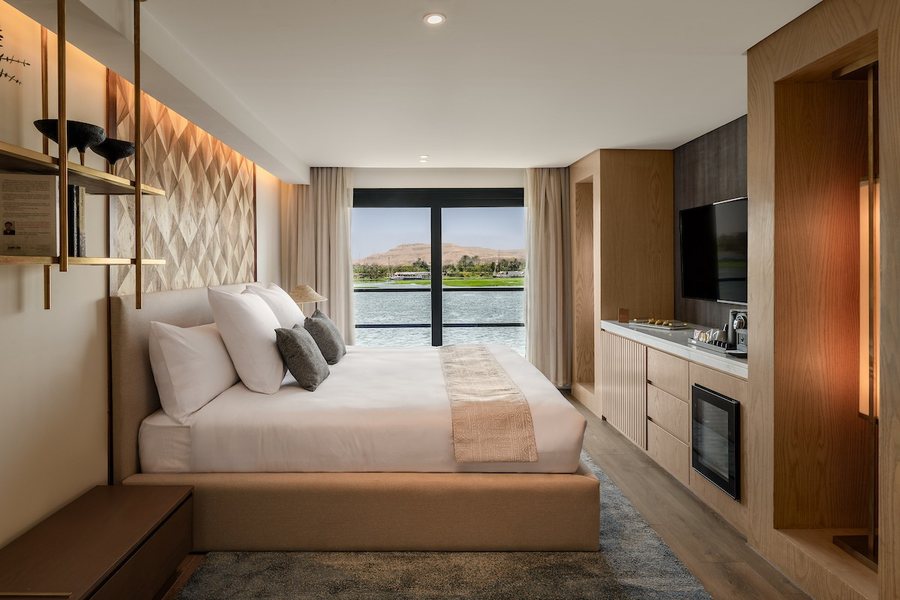 FOTO/ 'Pallati' luksoz që udhëton në Nil