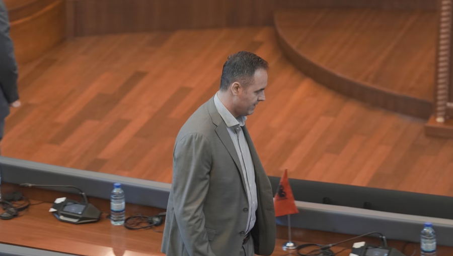 E mandatoi Vjosa Osmani, “gjasa të pakta” për