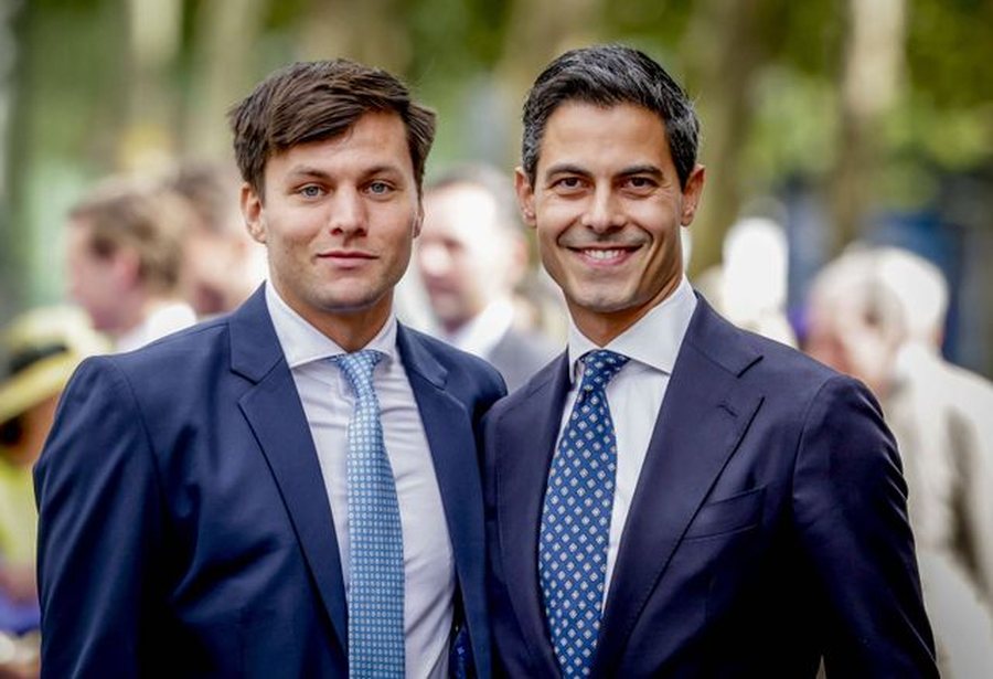 Të dashuruar kokë e këmbë, kush është