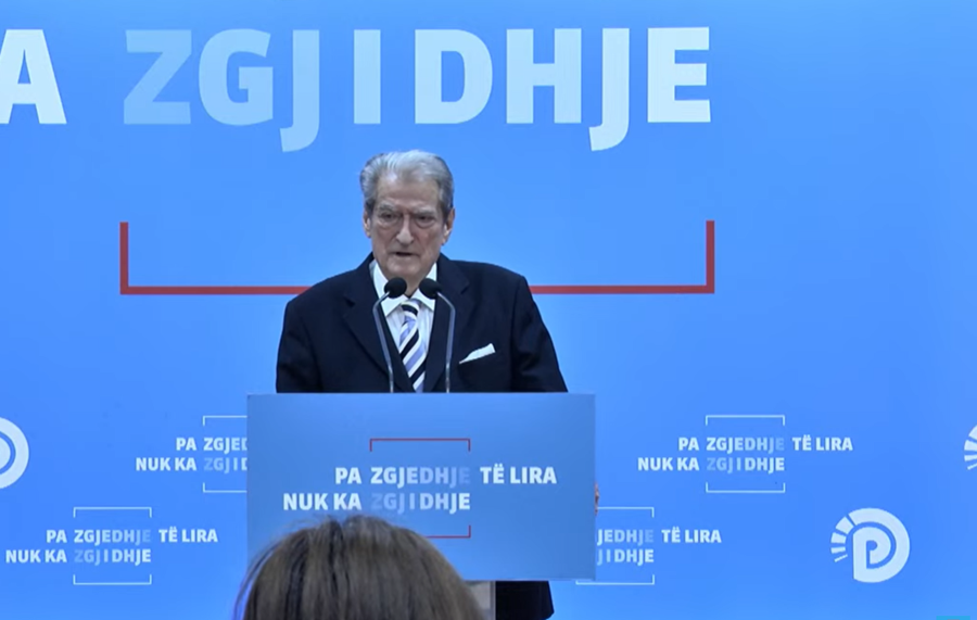 “Hapim platformën para qeverisë”, Berisha