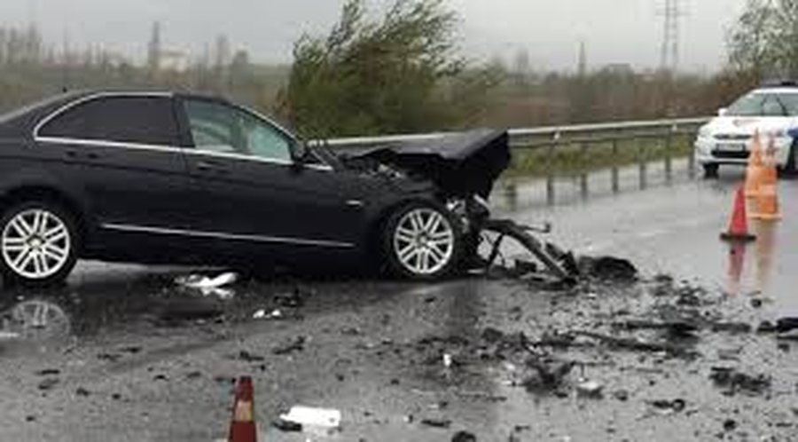 EMRAT/ Aksident i rëndë rrugor në aksin Lezhë-Milot, humbin