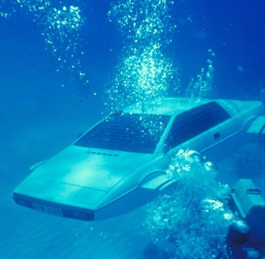 Ç'bën Elon Musk me paratë e tij? Miliarderi "i