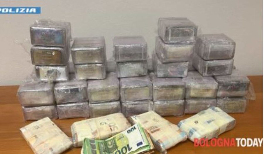 Shkatërrohet banda e drogës në Itali, arrestohet tre