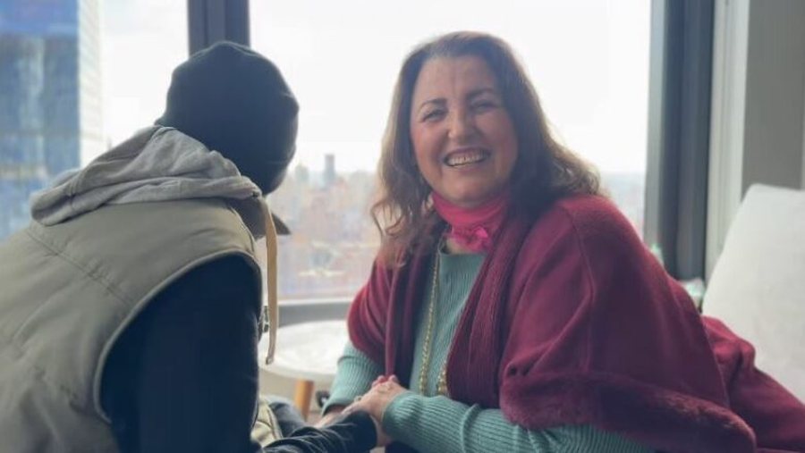 Parashqevi Simaku rrëfen dhimbjen për të birin: Kanë kaluar