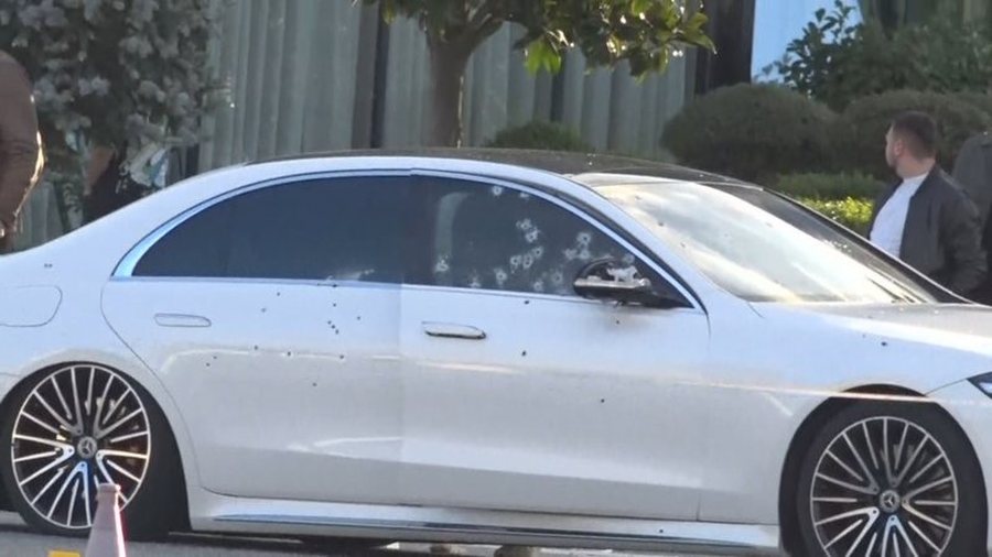 Dy persona ishin “qitësa” dhe tjetri shofer, detaje nga