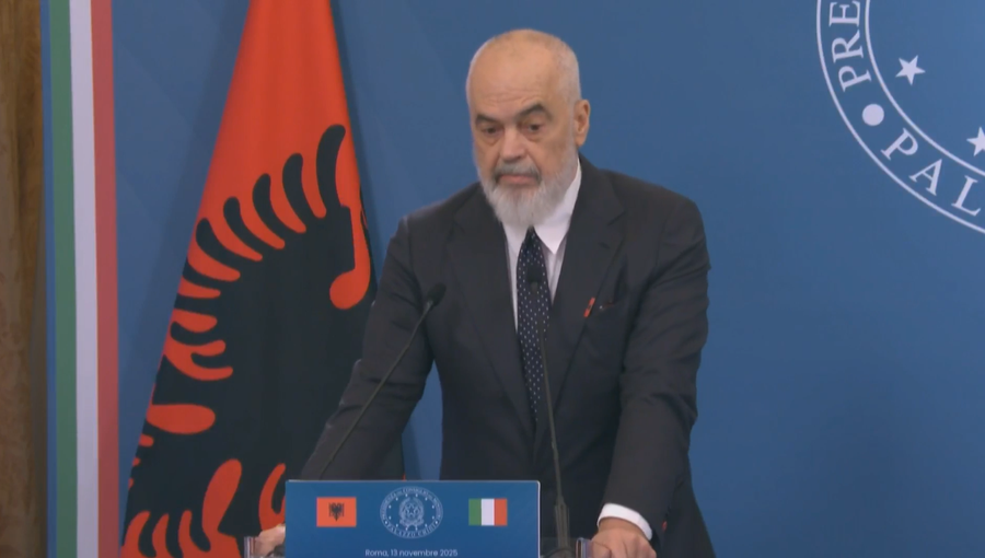 Samiti Shqipëri-Itali/ Mbledhja mes dy qeverive në Romë, firmosen