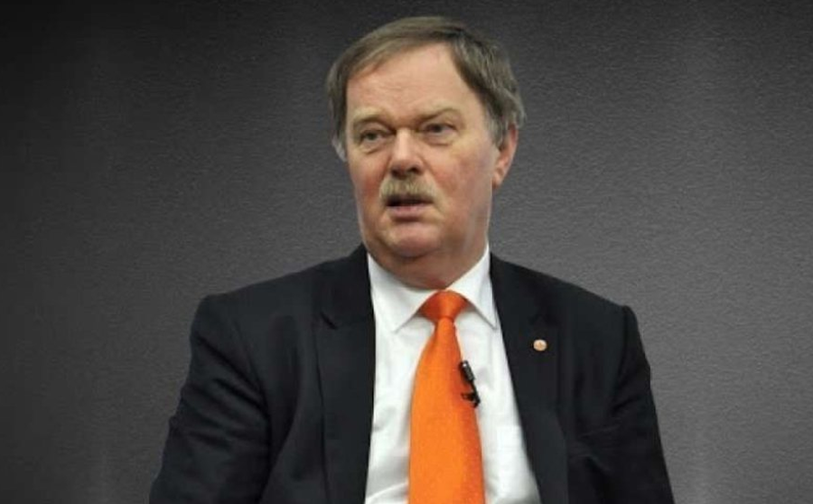 “Shqipëria shembull i keq për Kosovën”, diplomati