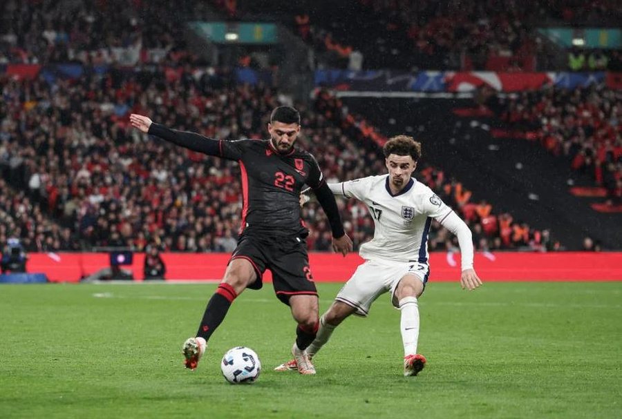 Kuqezinjtë do të kërkojnë rezultat pozitiv ndaj Anglisë