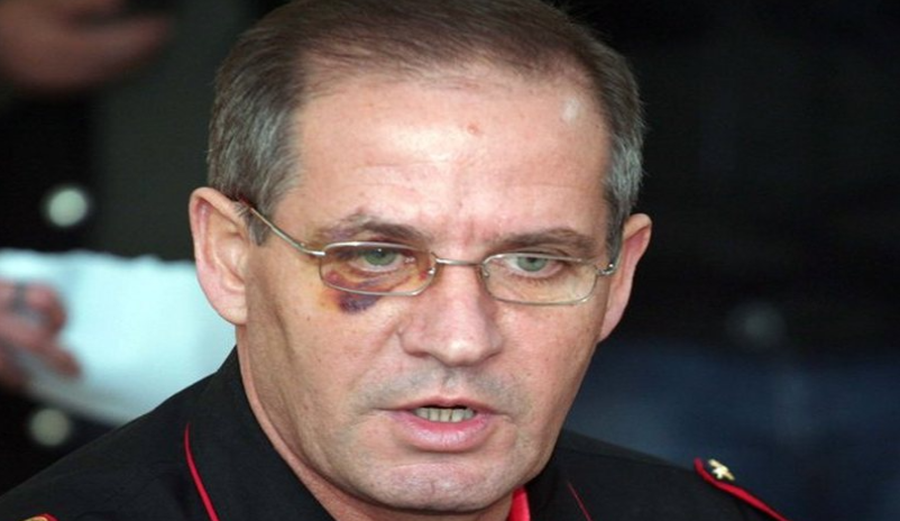 Pse Ndrea Pendi doli me sy të nxirë një ditë pas 21 janarit?