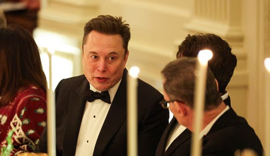 Elon Musk e thotë troç mendimin e tij për Princin e