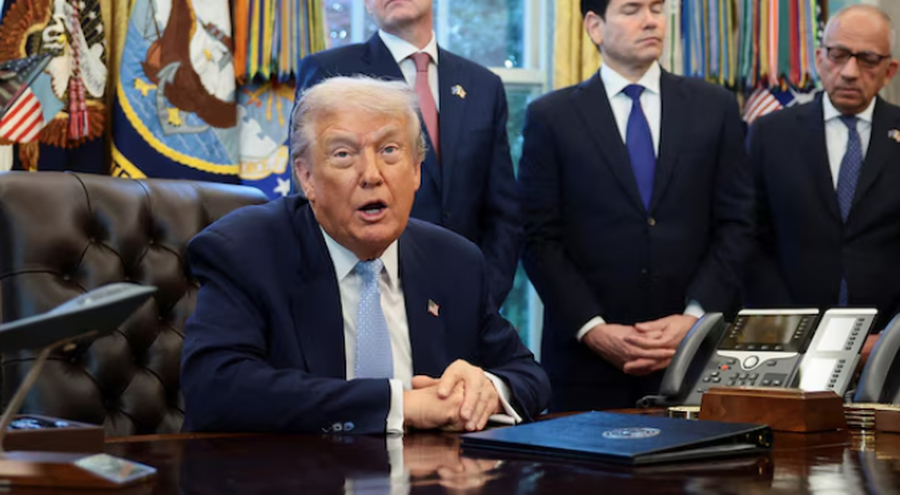 Trump firmos publikimin e dosjeve Epstein: Unë s'kam asnjë