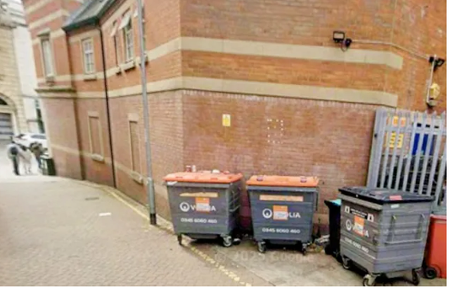 Tragjedi në Britani/ Askush prej shokëve nuk i hapi derën,