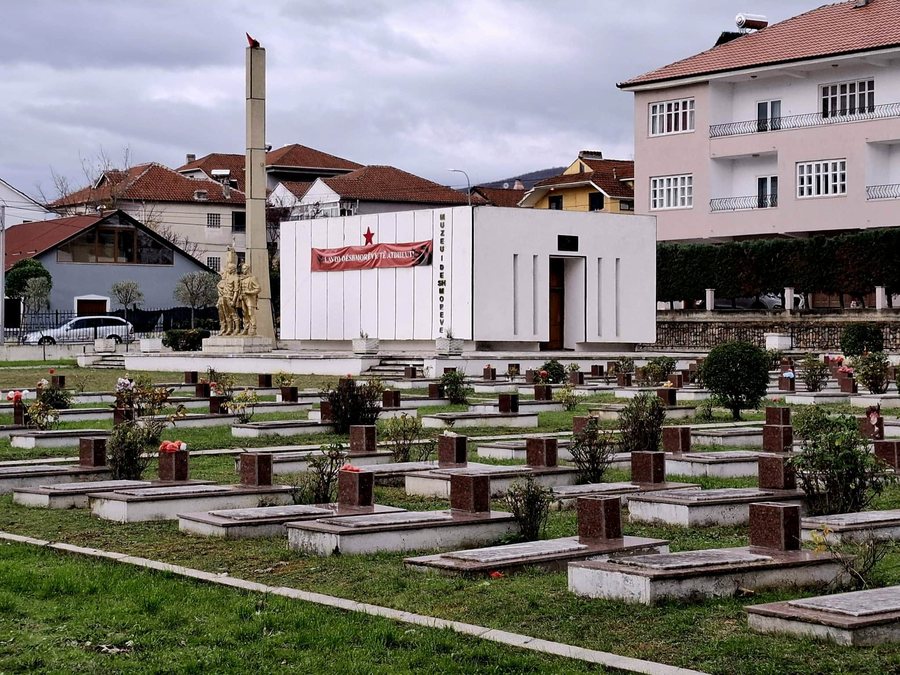 Studiuesi Auron Tare: Nderohesh më mirë nëse je pushtues i