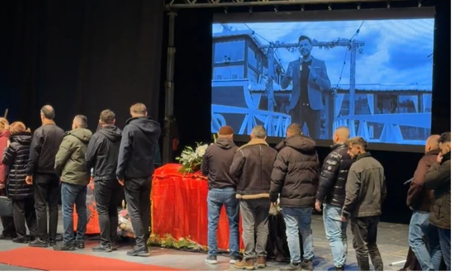 Lamtumira e fundit e Shpat Kasapit! Dhimbje e lot në përcjelljen e