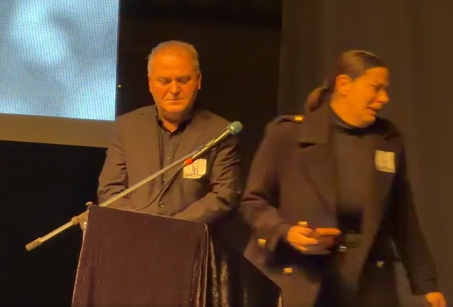 Big Mama i jep lamtumirën me ngashërimë mikut të saj Shpat