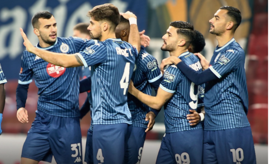 Tirana për “turp”, Dinamo e shkatërron me rezultatin 6:2