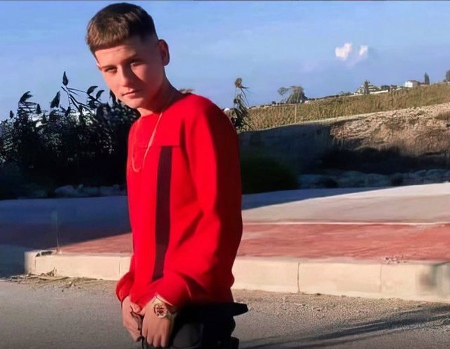 "Përse na ike more Erion", dedikimi prekës në