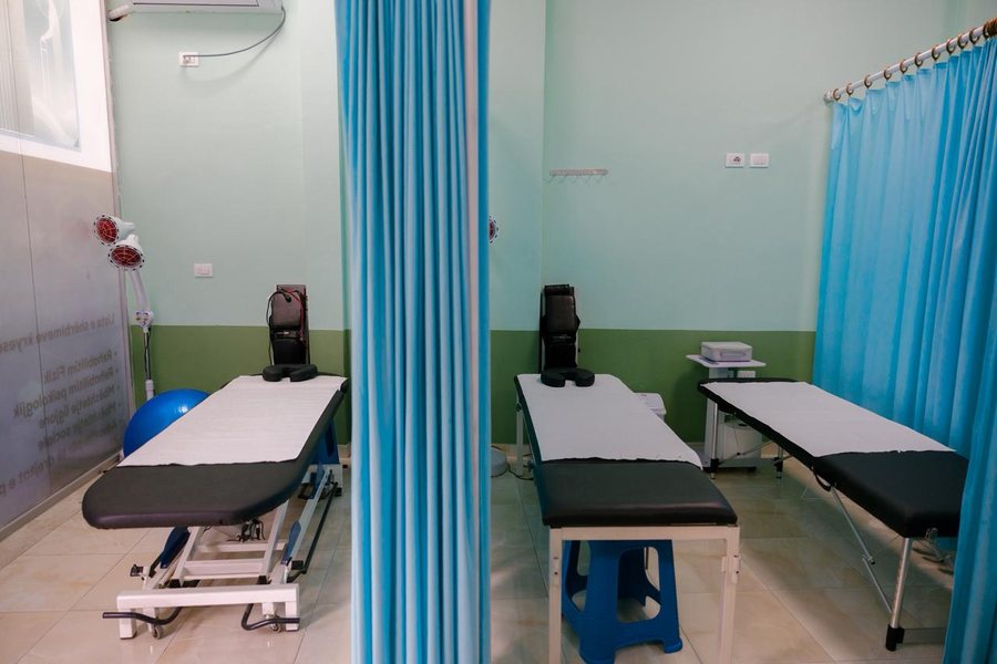 Shpresë dhe mbështetje për personat me sklerozë multiple: