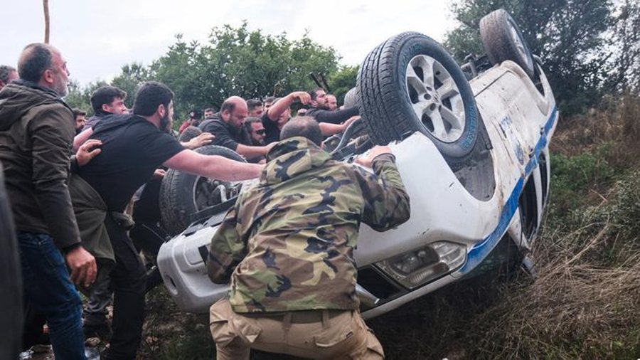 “Gurë, dru dhe gaz lotsjellës” pamje nga përleshjet e