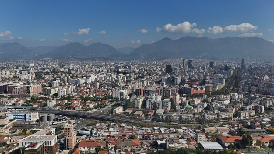 Reforma e re territoriale, alternativa e qeverisjes me Rajone