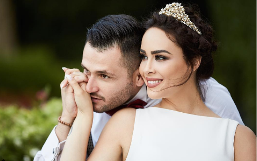 "E shkuara ime ka vdekur", Bes Kallaku 'thumbon' Xhensila