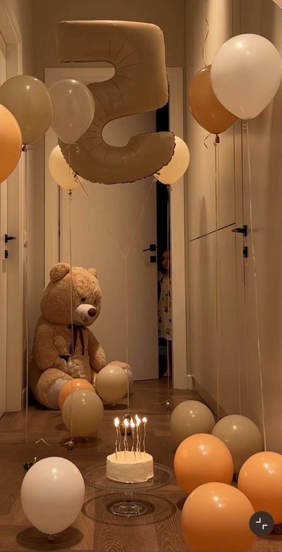 FOTO/ Poem Blu feston datëlindjen, urimi i Sara Hoxhës dhe postimi