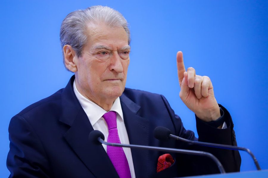 "Mea culpa"?! Berisha shpall vijën e zjarrit: Zero kompromis me