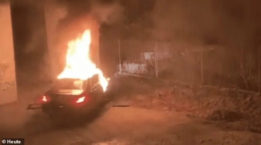 Tmerr n&euml; Vien&euml;: T*rturohet dhe digjet n&euml; makin&euml; djali i