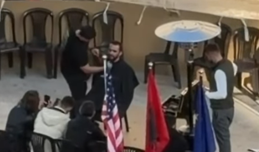 VIDEO/ Adriatik Lapaj rruhet p&euml;rpara kryeministris&euml;